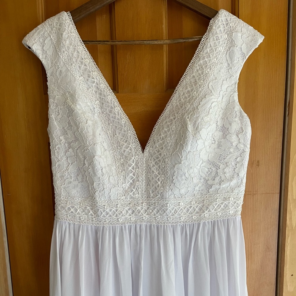 Wedding dress